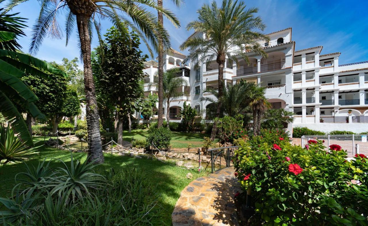 Holidays & Home Ii, 3 Habitaciones, Piscinas ,150 Metros Playa Benalmadena Exterior photo