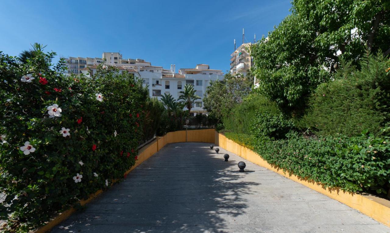 Holidays & Home Ii, 3 Habitaciones, Piscinas ,150 Metros Playa Benalmadena Exterior photo